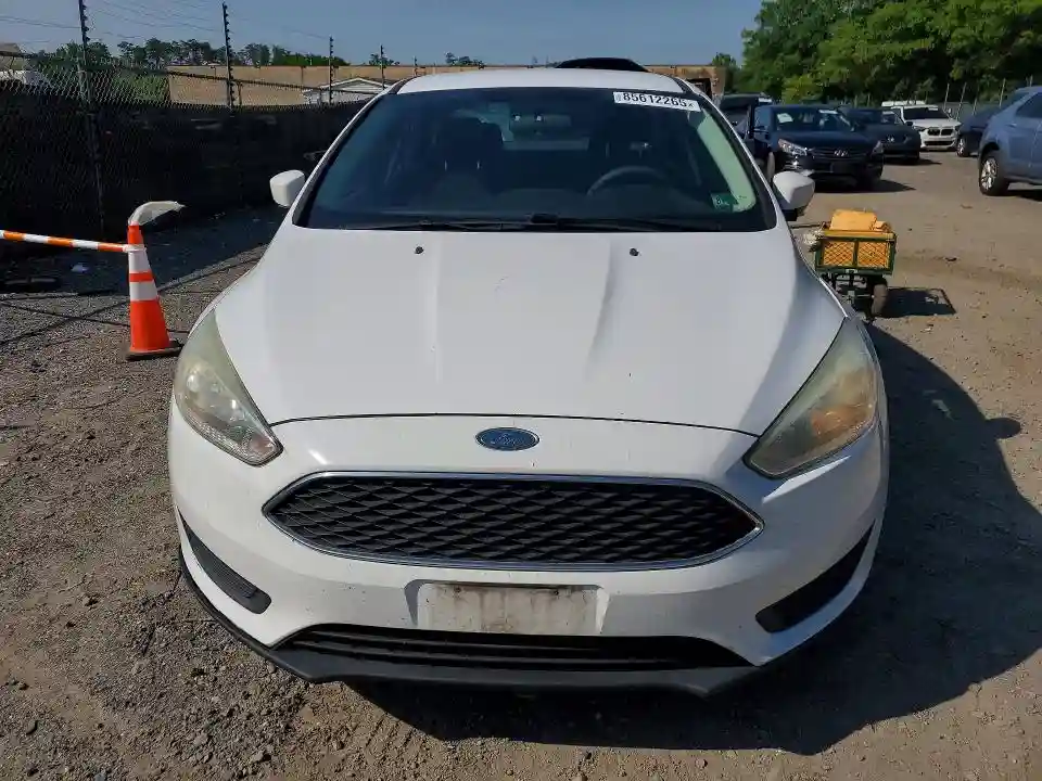 1FADP3F29HL283831 2017 FORD FOCUS-4