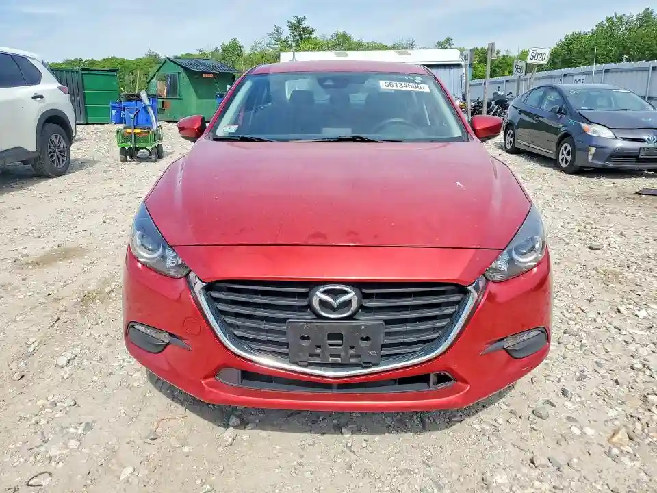 3MZBN1V37JM197747 2018 MAZDA 3-4