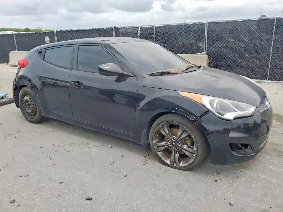 KMHTC6AD1HU317715 2017 HYUNDAI VELOSTER-3