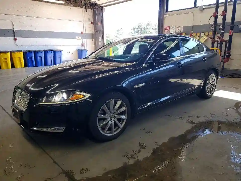 SAJWA0ES0DPU08398 2013 JAGUAR XF-0