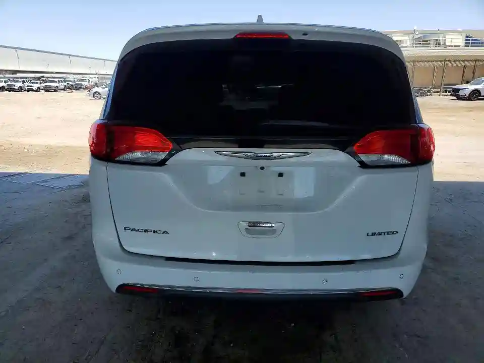 2C4RC1GG2JR170892 2018 CHRYSLER PACIFICA-5