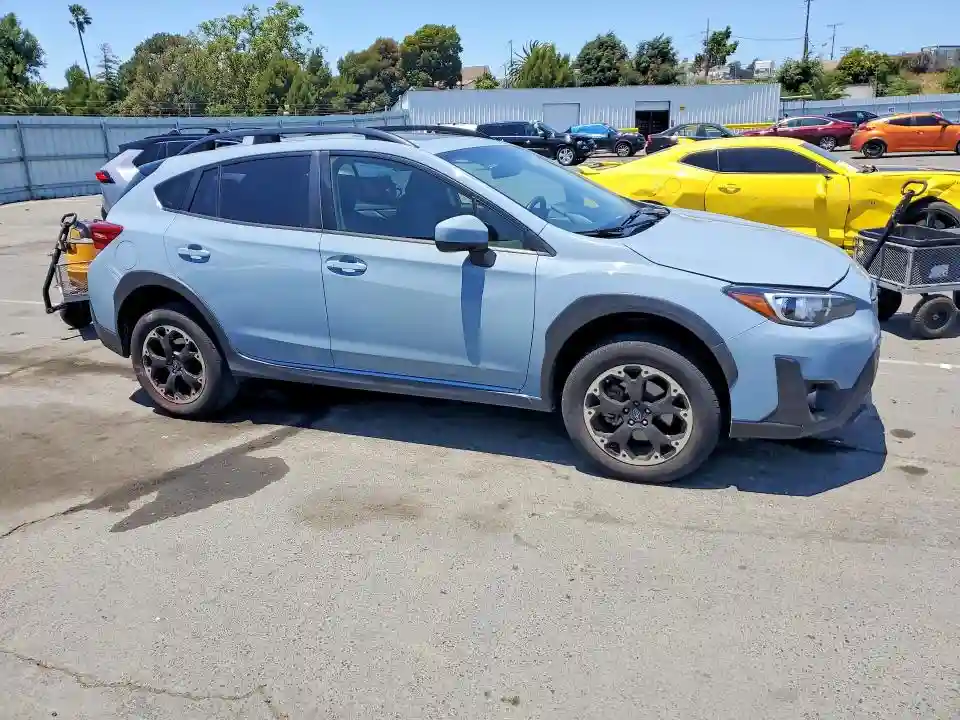 JF2GTAEC4MH351260 2021 SUBARU CROSSTREK-3