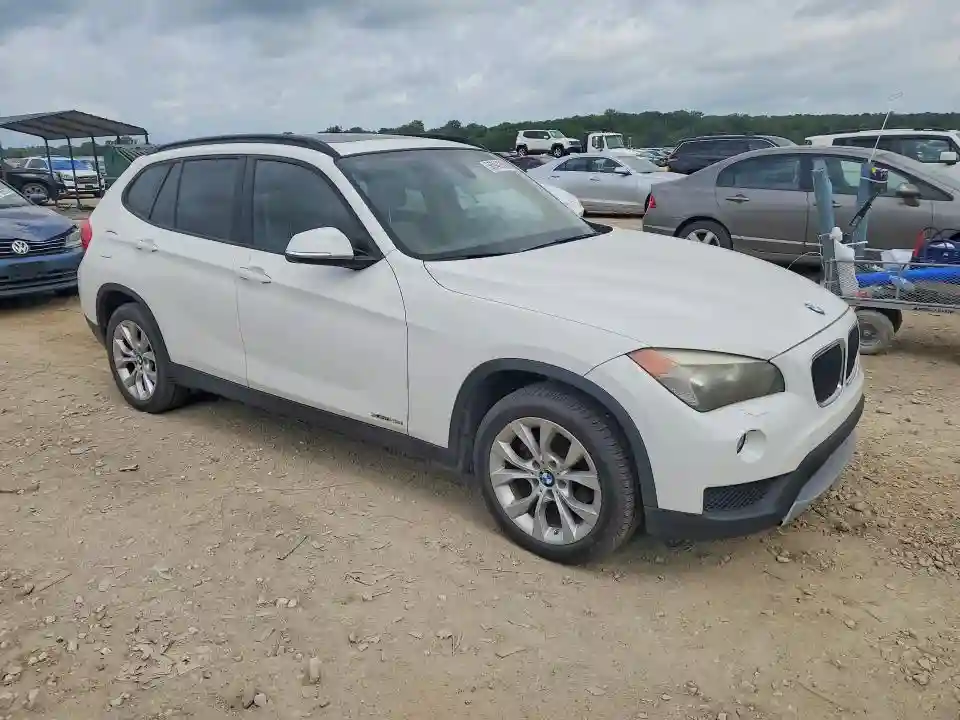 WBAVL1C50EVY20659 2014 BMW X1-3