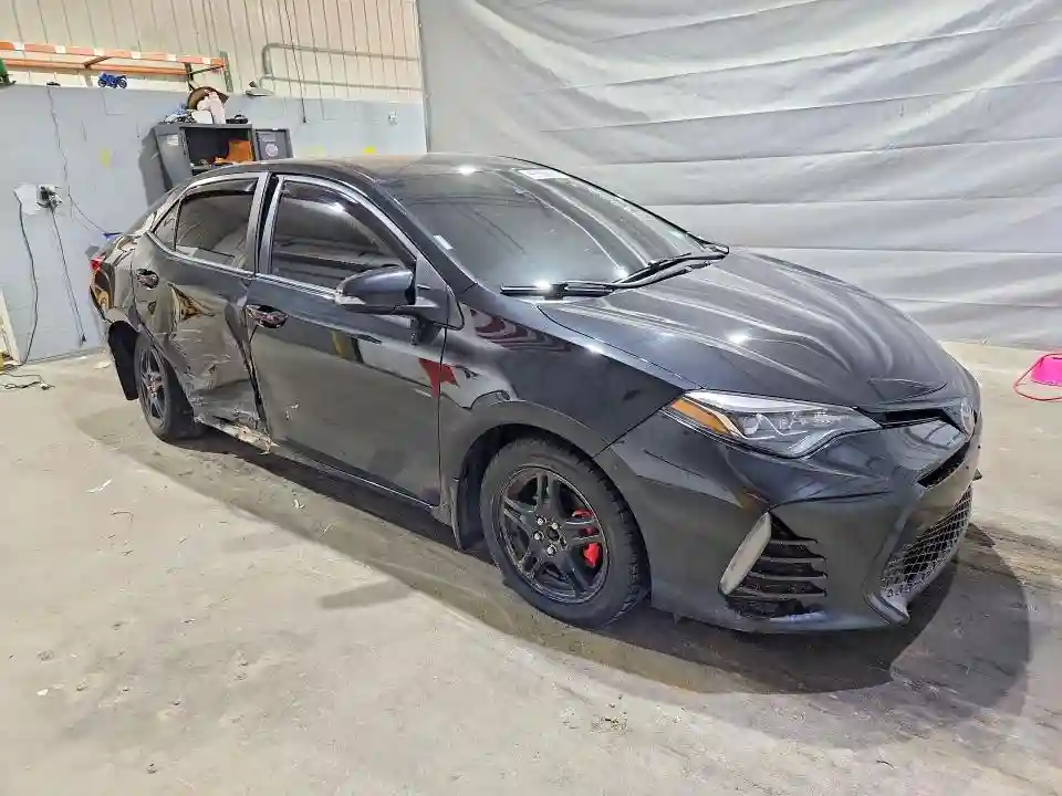 2T1BURHE7JC108902 2018 TOYOTA COROLLA-3