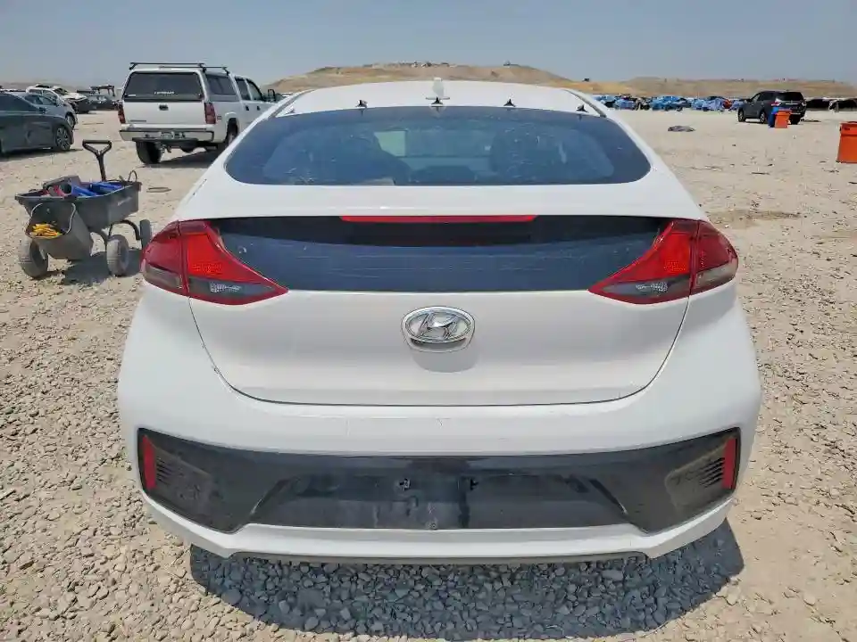 KMHC65LC0HU045602 2017 HYUNDAI IONIQ-5