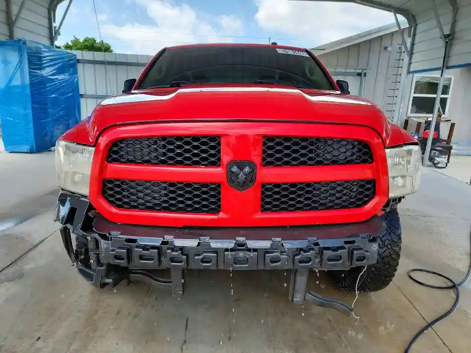 3C6RR7KT7HG746411 2017 RAM 1500-4