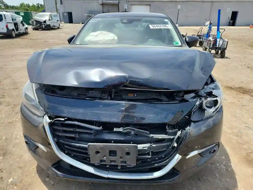 3MZBN1M37JM225449 2018 MAZDA 3-4