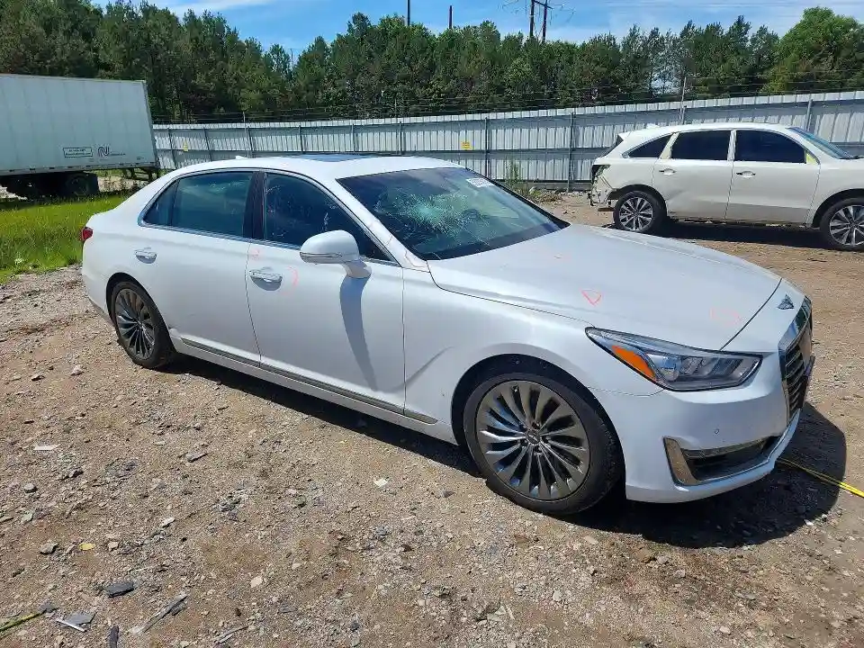 KMHG54JH9JU043379 2018 GENESIS G90-3