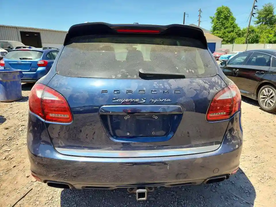 WP1AE2A25CLA90975 2012 PORSCHE CAYENNE-5