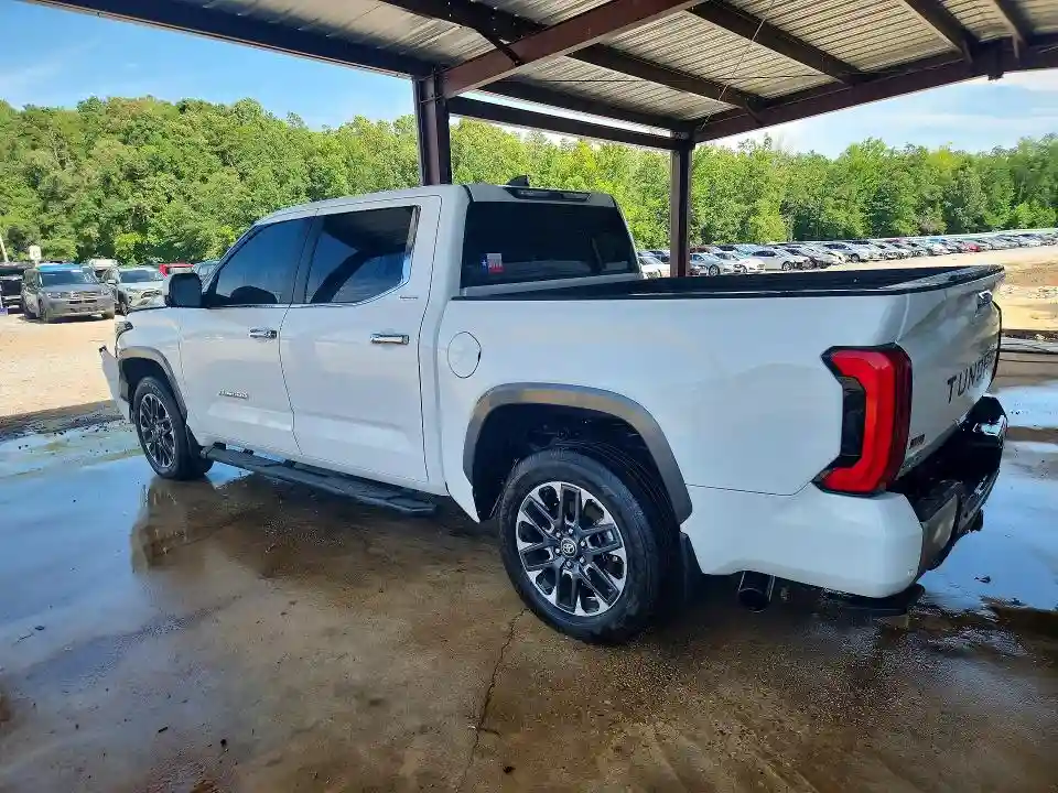 5TFJA5DB6TX348570 2026 TOYOTA TUNDRA-1