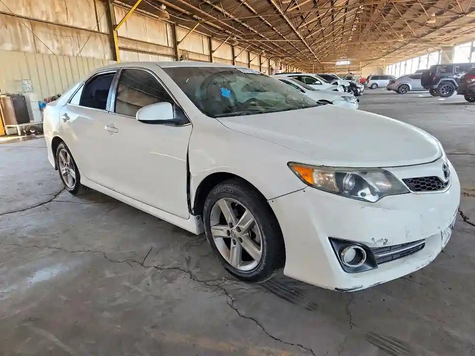 4T1BF1FK5EU329701 2014 TOYOTA CAMRY-3