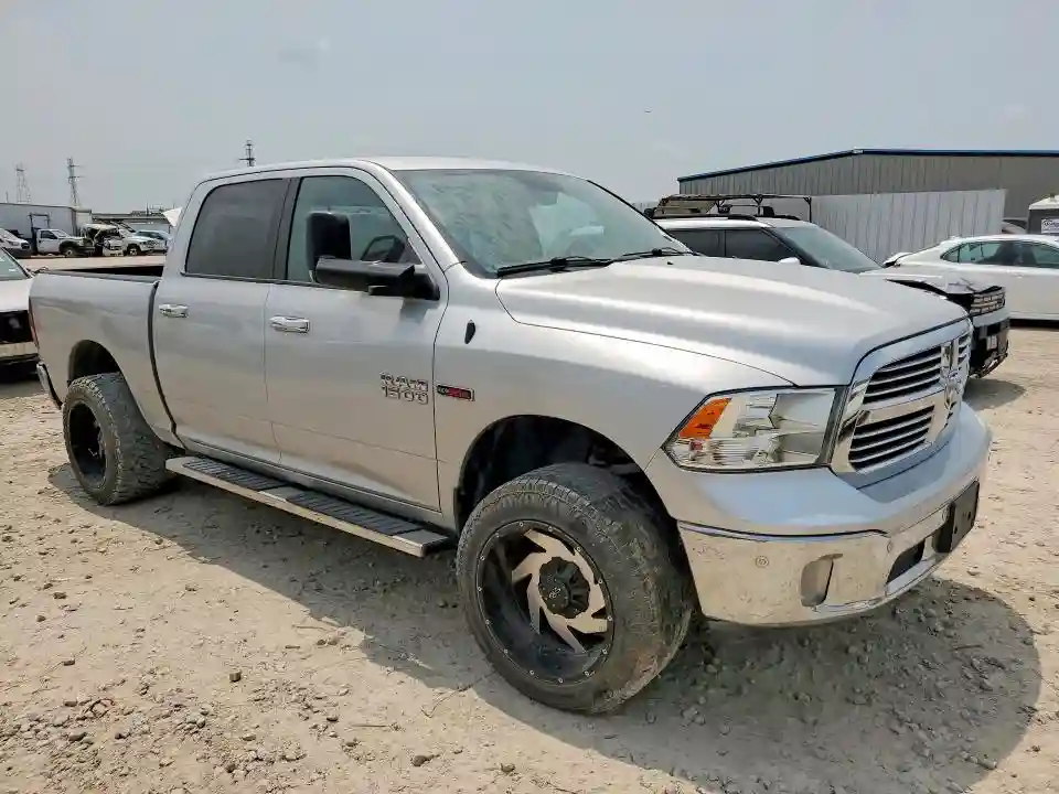 1C6RR7LM7HS872042 2017 RAM 1500-3