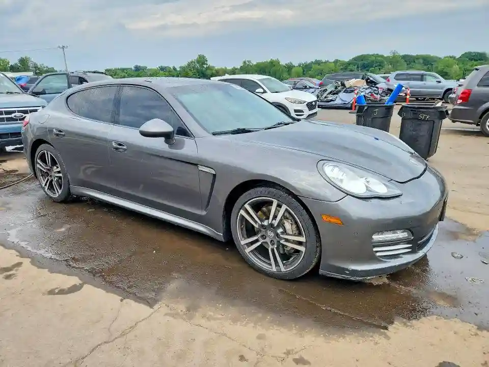 WP0AA2A71DL012039 2013 PORSCHE PANAMERA-3