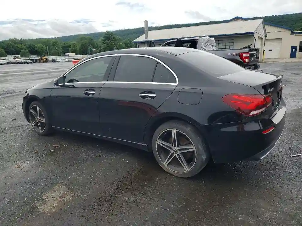 WDD3G4FB1KW022247 2019 MERCEDES-BENZ A-CLASS-1