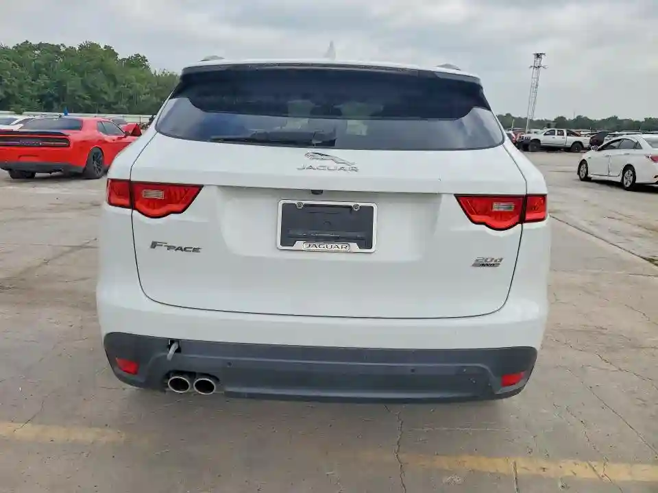 SADCK2BN8HA097194 2017 JAGUAR F-PACE-5
