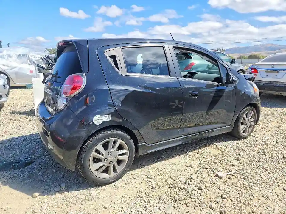 KL8CL6S02FC819077 2015 CHEVROLET SPARK-2