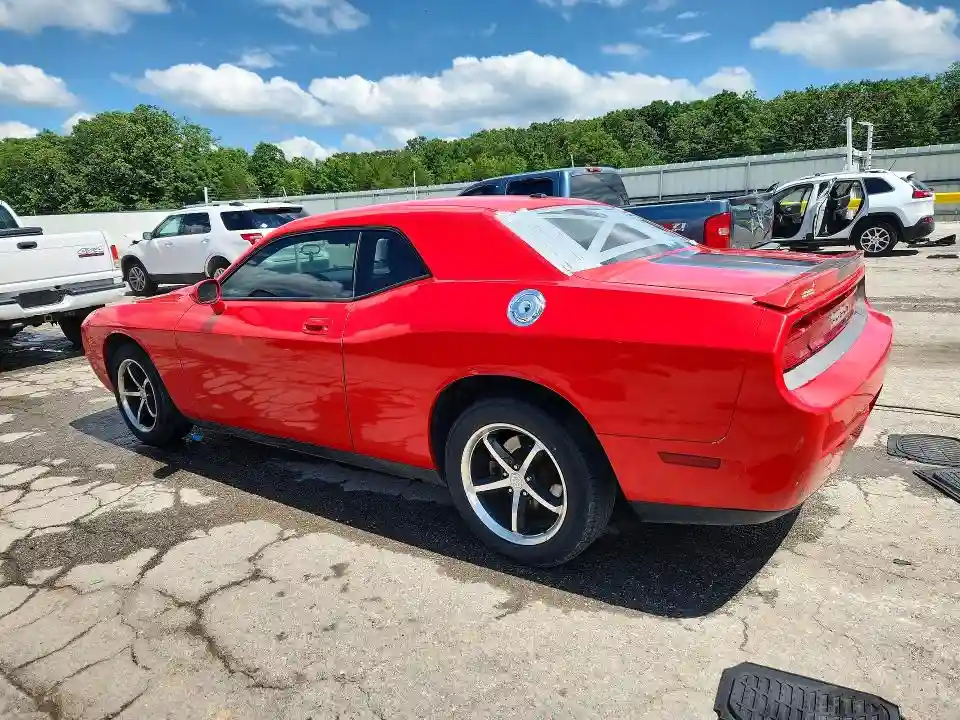 2B3CJ4DV7AH265374 2010 DODGE CHALLENGER-1