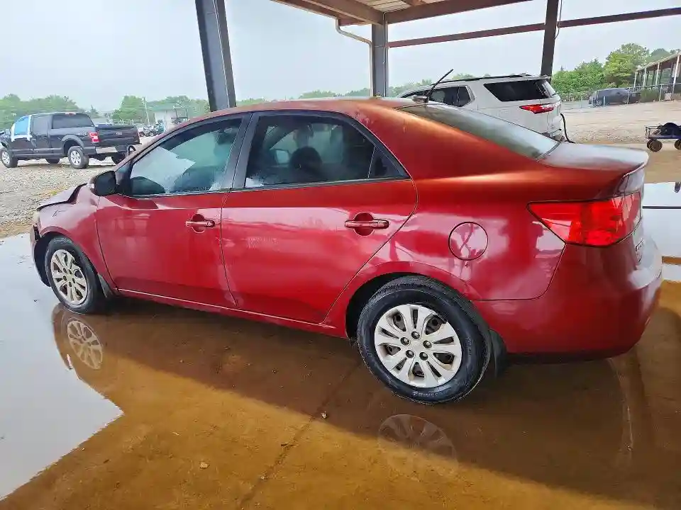 KNAFU4A26A5863182 2010 KIA FORTE-1