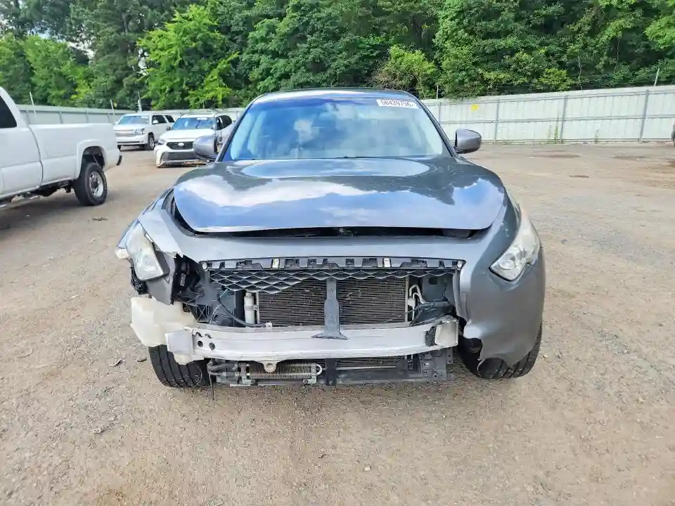 JN8CS1MU3HM142166 2017 INFINITI QX70-4