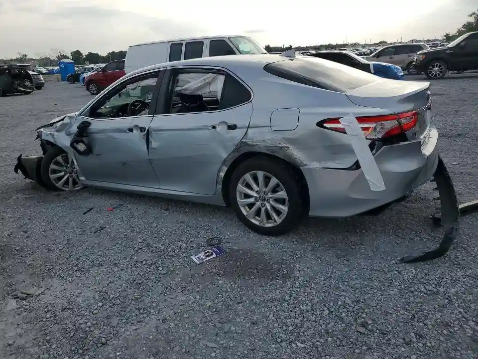 4T1C11AK6LU900118 2020 TOYOTA CAMRY-1