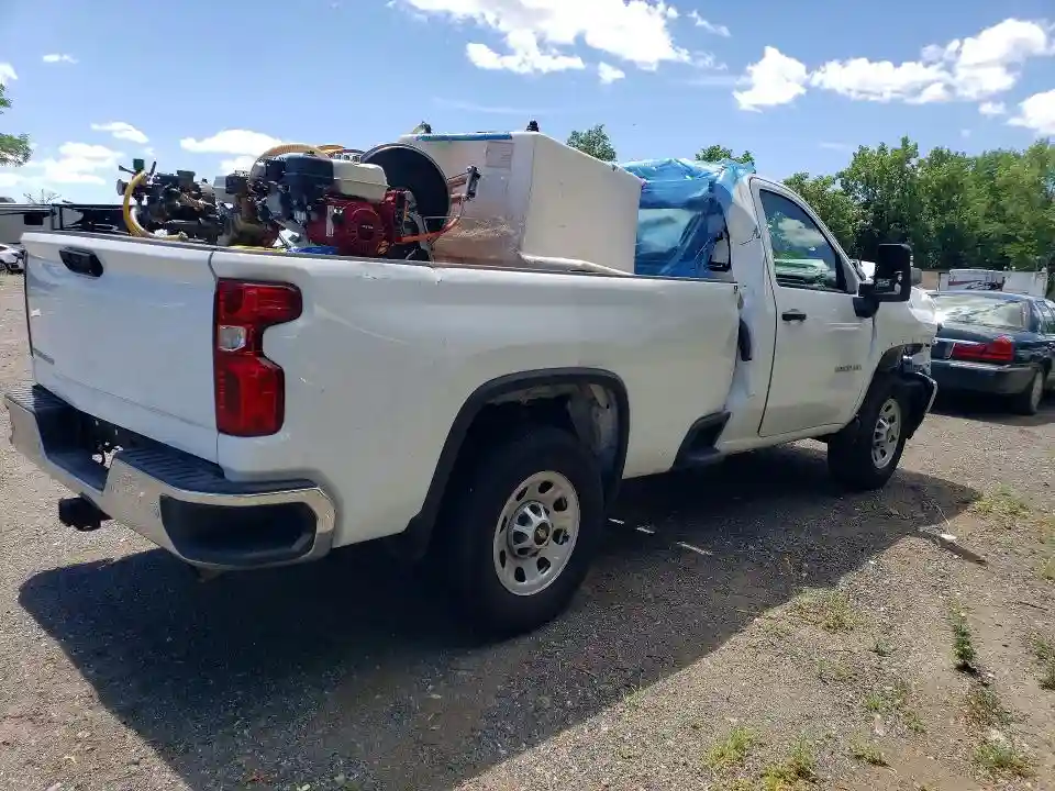 1GC3WRE78RF437003 2024 CHEVROLET SILVERADO-2