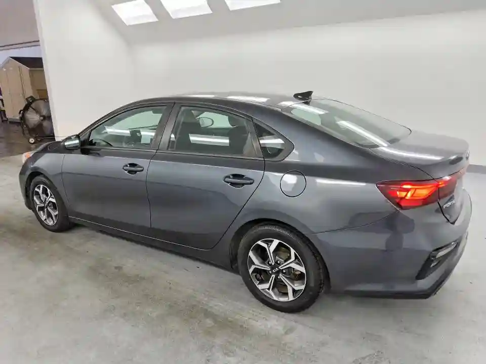3KPF24AD8LE175654 2020 KIA FORTE-1