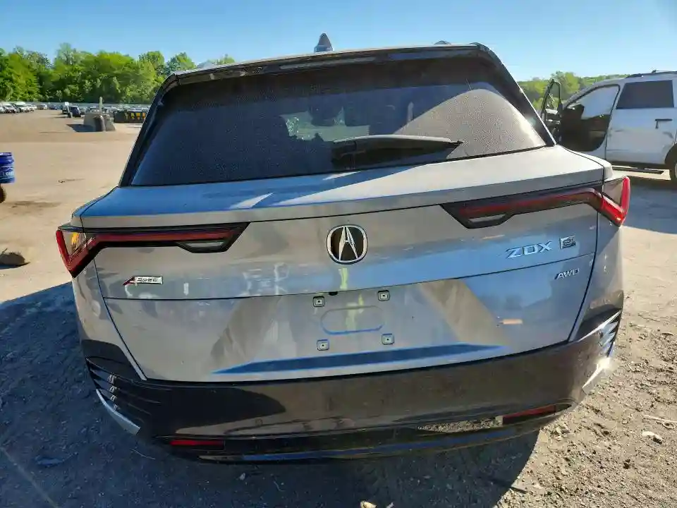 4W5KHNRL2RZ518845 2024 ACURA ZDX-5