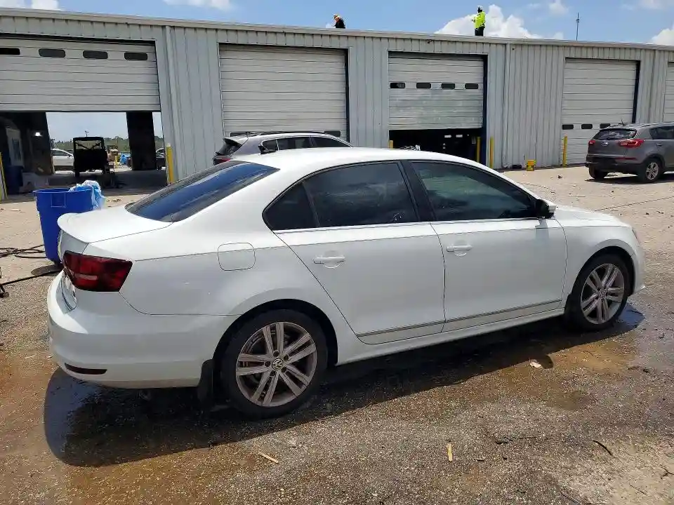 3VWL17AJ3HM242474 2017 VOLKSWAGEN JETTA-2