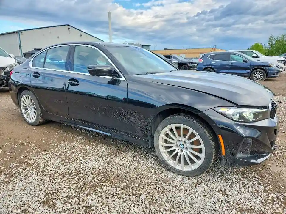 3MW89FF09R8E18365 2024 BMW 3 SERIES-3