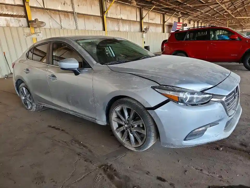 3MZBN1V30JM217577 2018 MAZDA 3-3