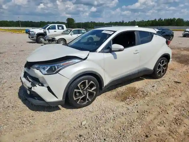 JTNKHMBX0K1057908 2019 TOYOTA C-HR-0