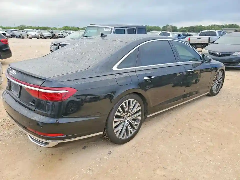 WAU8DAF88KN019800 2019 AUDI A8-2