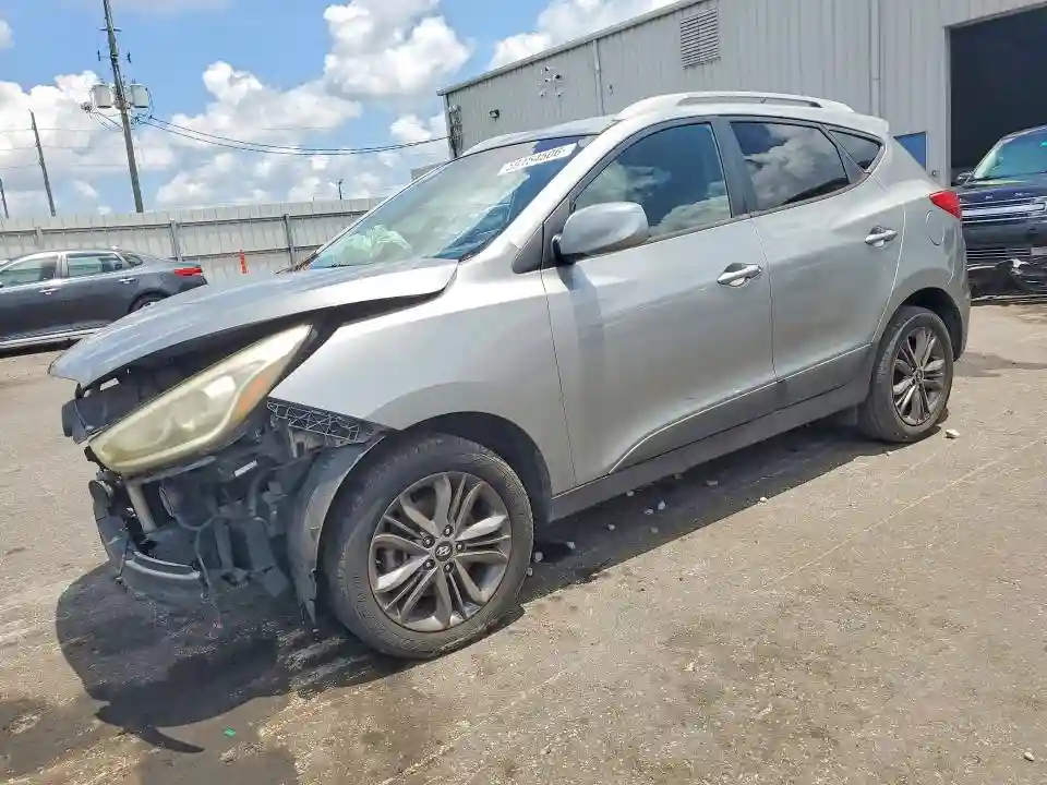 KM8JU3AG8FU063432 2015 HYUNDAI TUCSON SE-0