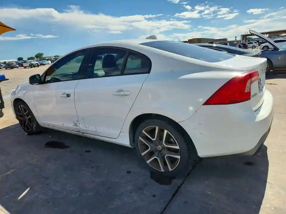 YV126MFL0H2430556 2017 VOLVO S60-1