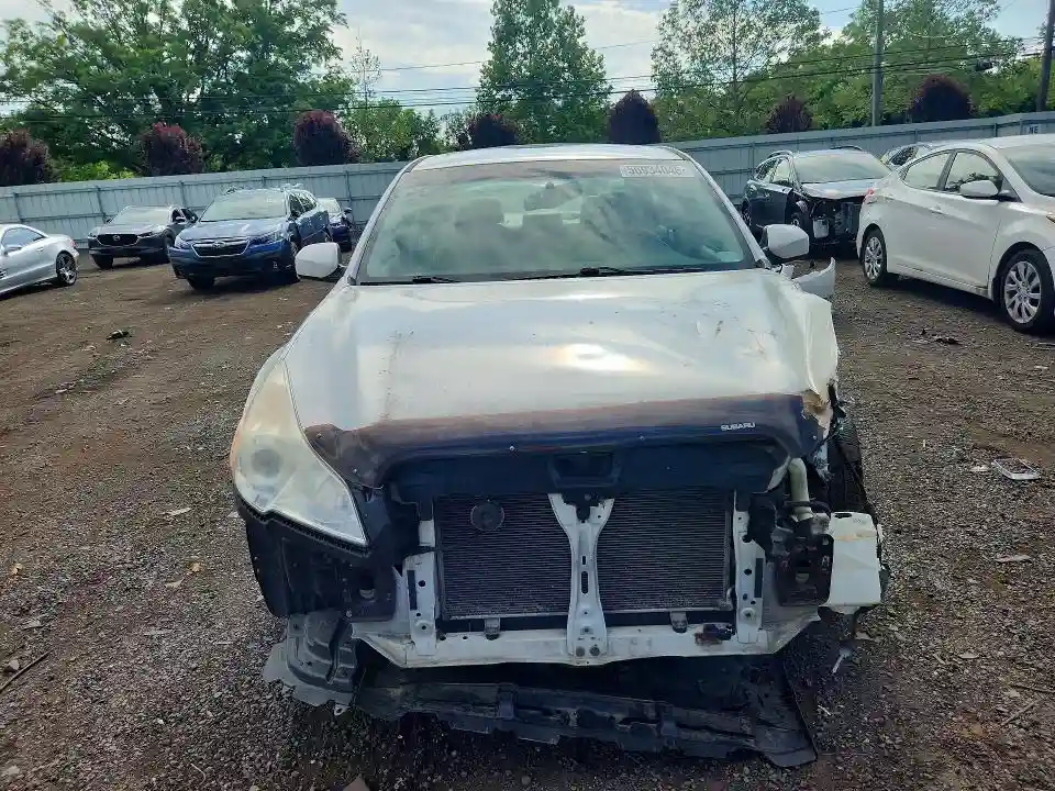 4S3BMBK66B3222523 2011 SUBARU LEGACY-4