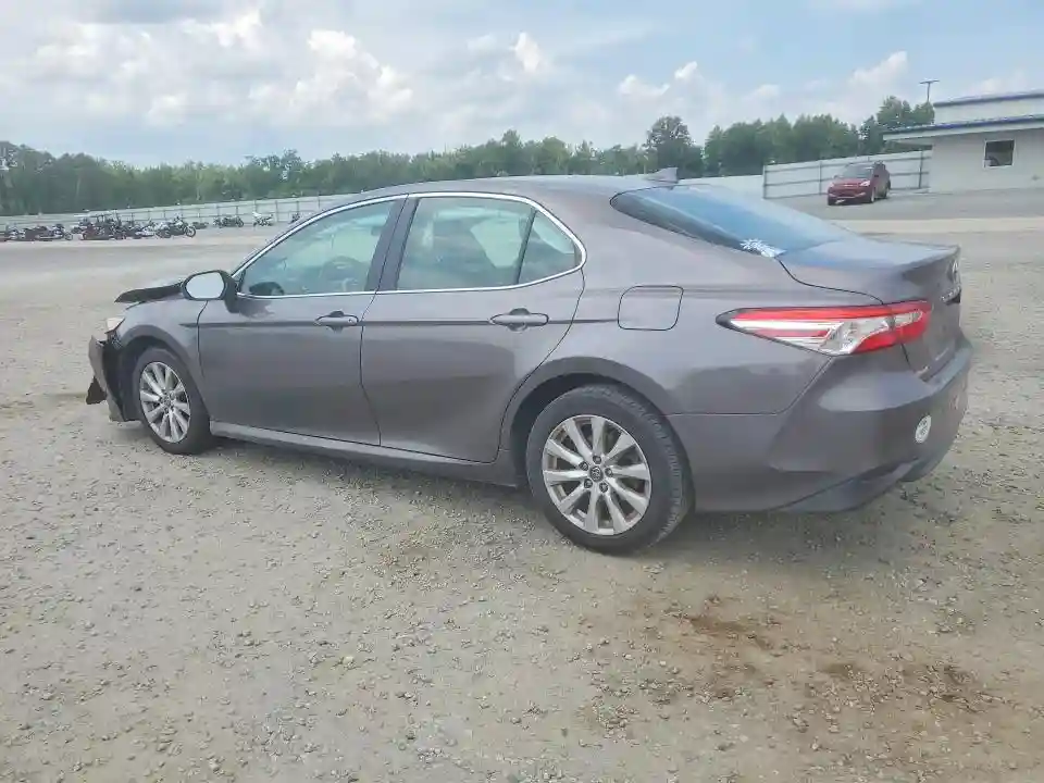 4T1C11AK2LU945332 2020 TOYOTA CAMRY-1