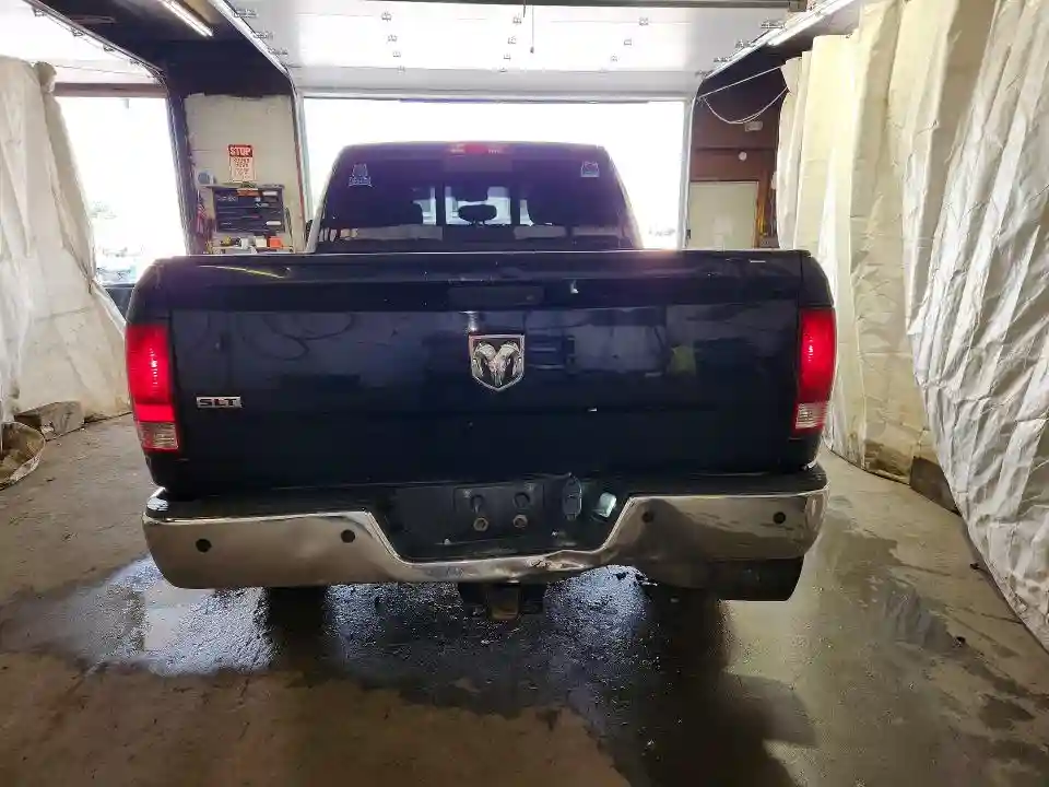 3C6UR4DL6EG275644 2014 RAM 2500-5