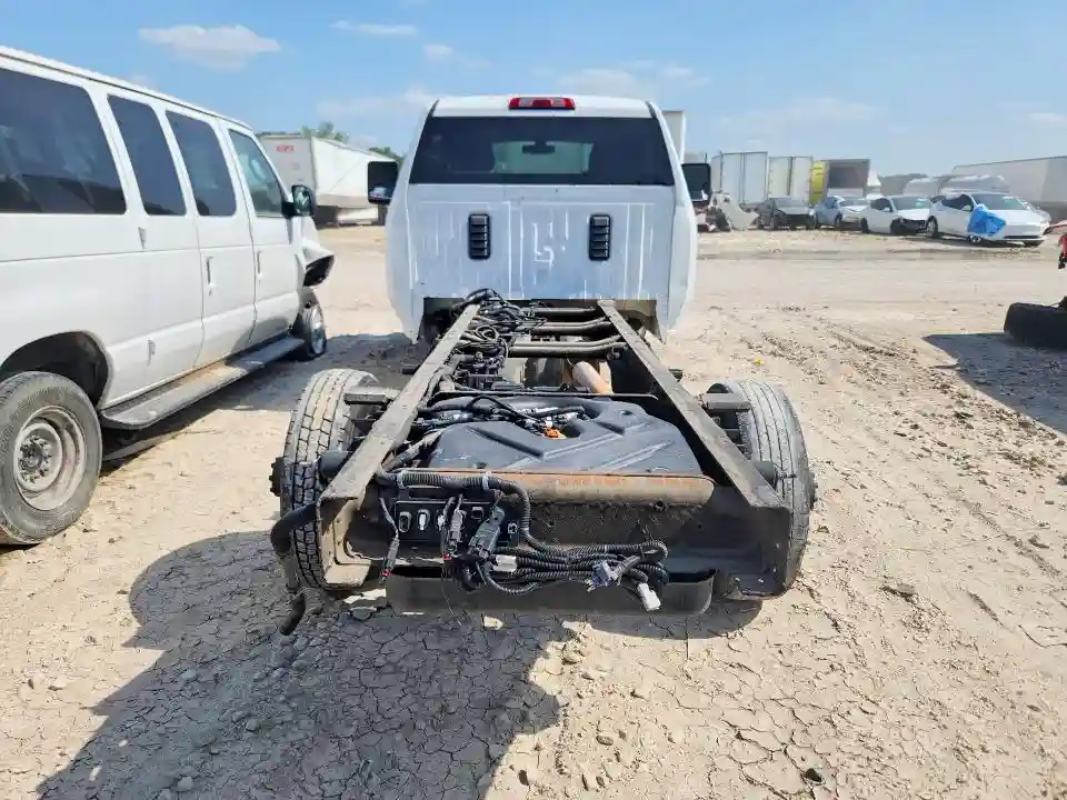 1GB3WRE72NF321942 2022 CHEVROLET SILVERADO-5