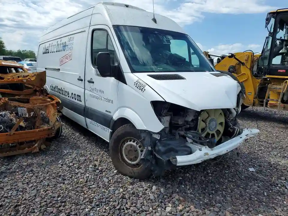 WDYPE8CCXFP136127 2015 FREIGHTLINER SPRINTER-3