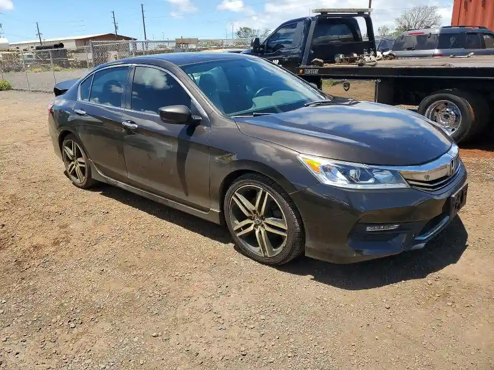 1HGCR2F13HA120865 2017 HONDA ACCORD SPO-3
