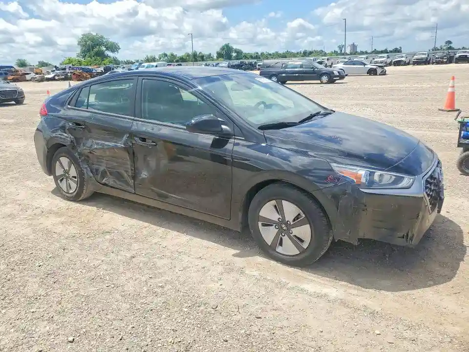 KMHC65LC7MU257942 2021 HYUNDAI IONIQ-3