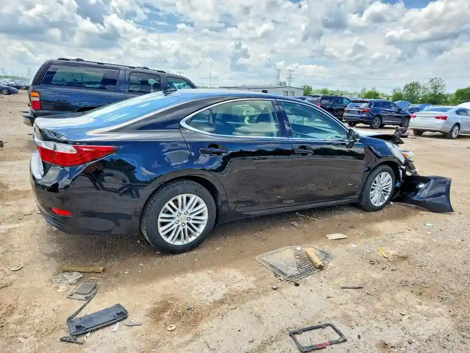JTHBK1GG5F2208303 2015 LEXUS ES-2