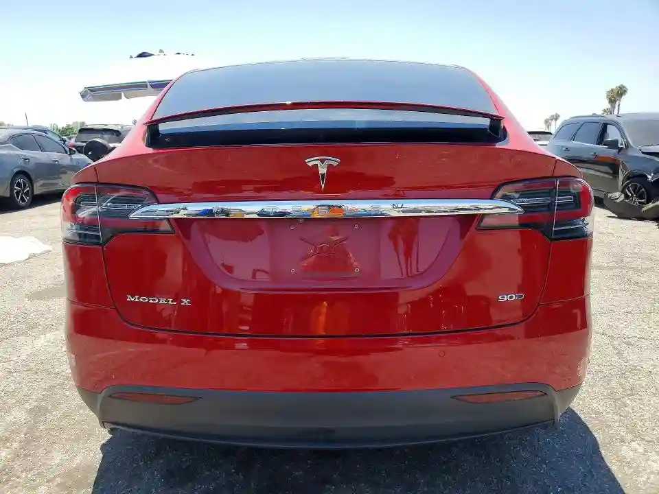 5YJXCBE27HF034851 2017 TESLA MODEL X-5