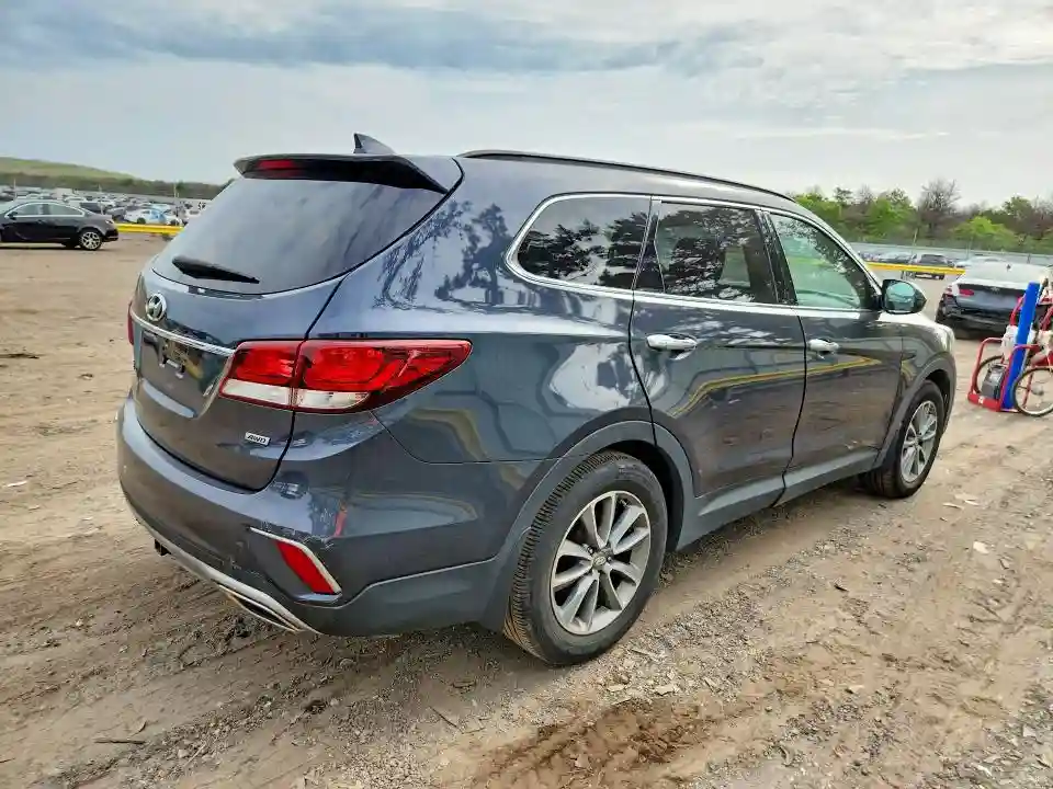 KM8SMDHF2HU191739 2017 HYUNDAI SANTA FE-2