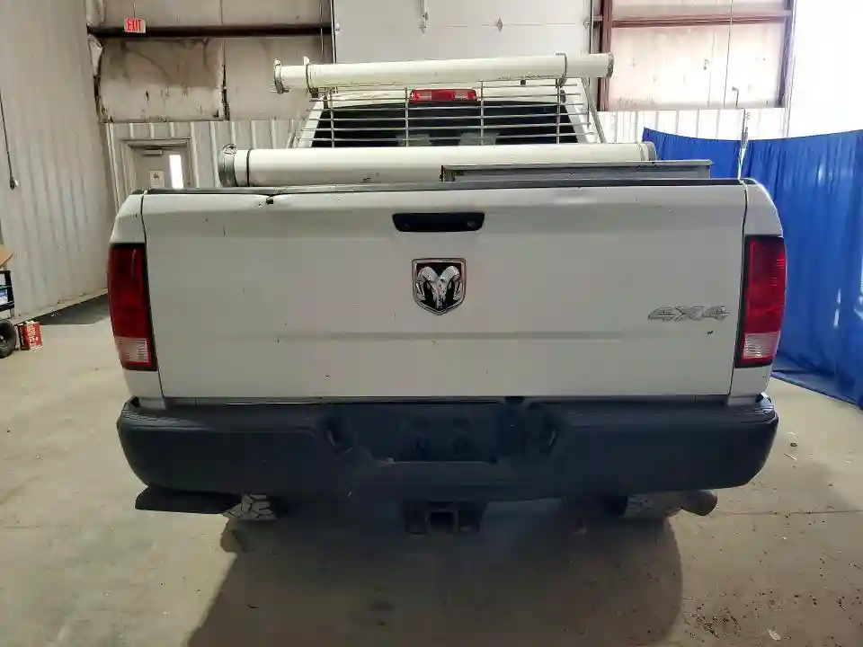 3C6UR5CJ8JG276276 2018 RAM ALL MODELS-5