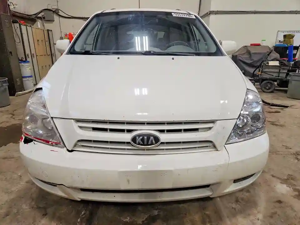 KNDMG4C36A6339399 2010 KIA SEDONA-4