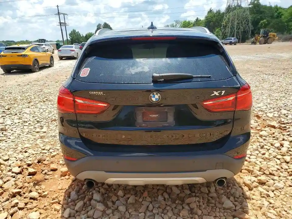 WBXHT3Z30J4A66556 2018 BMW X1-5