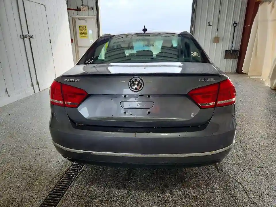 1VWCV7A36FC087231 2015 VOLKSWAGEN PASSAT-5