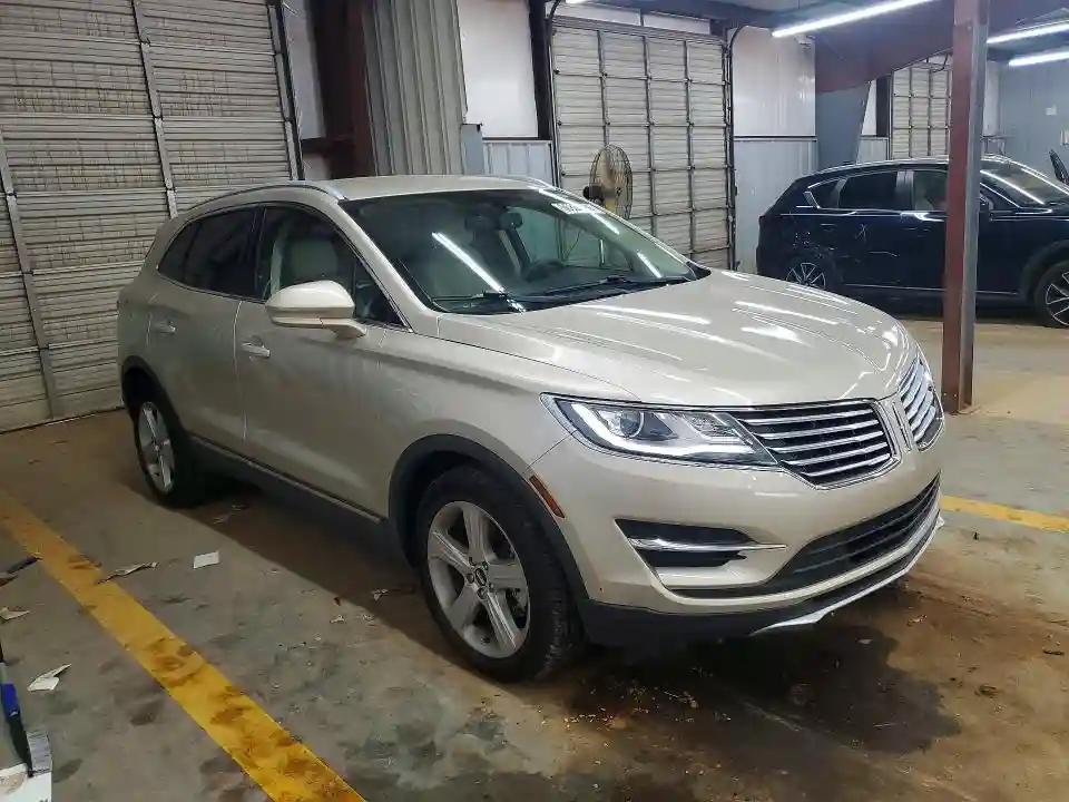5LMCJ1C99HUL55546 2017 LINCOLN MKC-3