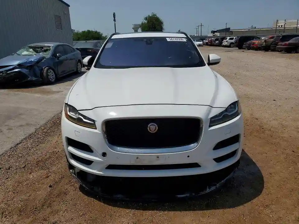 SADCK2FX5JA282644 2018 JAGUAR F-PACE-4